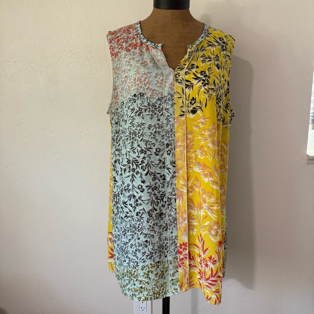 Cabi Golden Glow Split Neck Tunic Blouse Vibrant Floral Print Sleeveless Top XL​